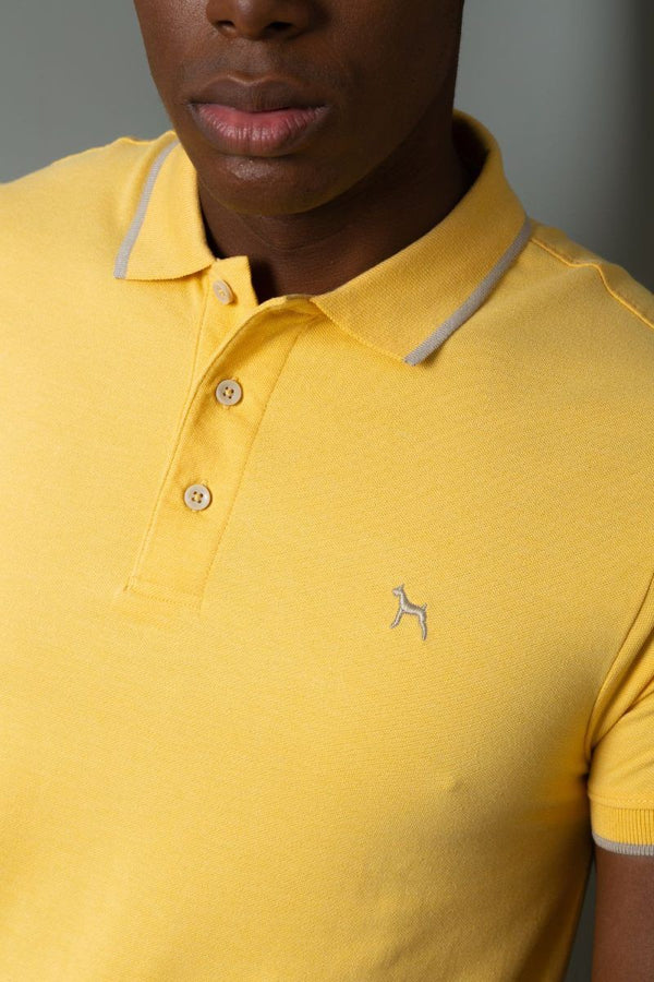Polo Basica Fondo Entero Amarillo (Custom Fit) - Victor