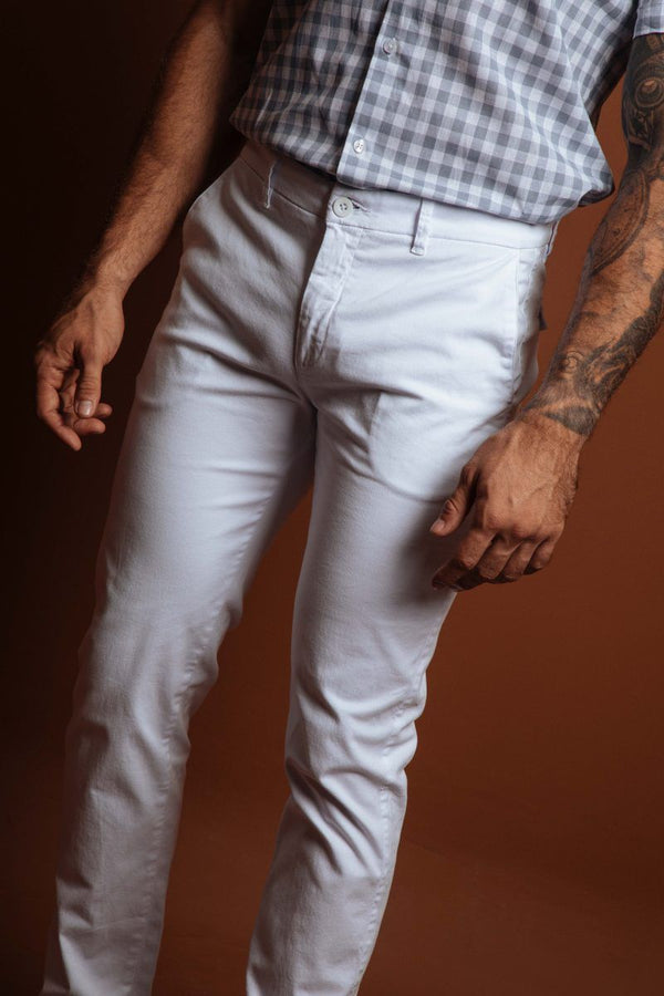 Pantalon Basico Blanco (Slim Fit)