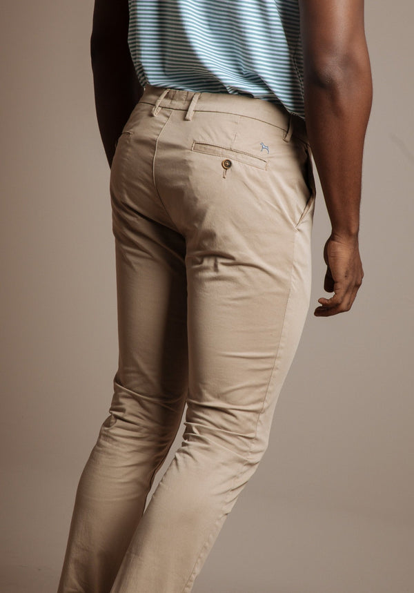 Pantalon Basico Satinado Khaki (Slim Fit)