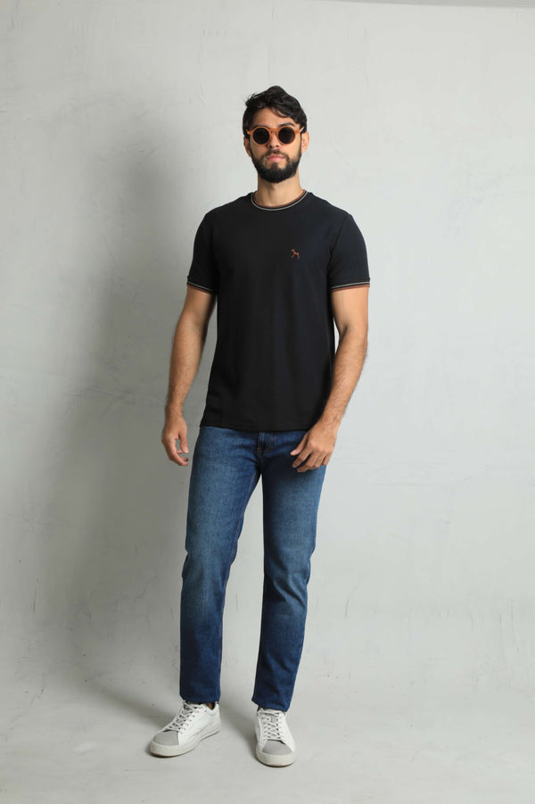 Camiseta Piqué Negro (Custom Fit)