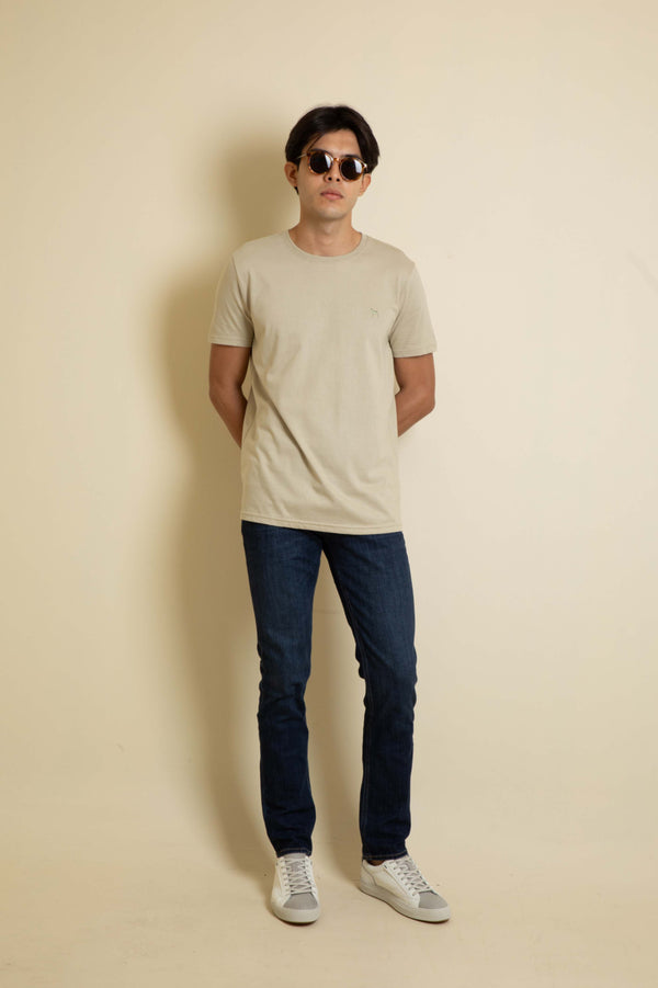 Camiseta Básica Khaki London (Custom Fit)
