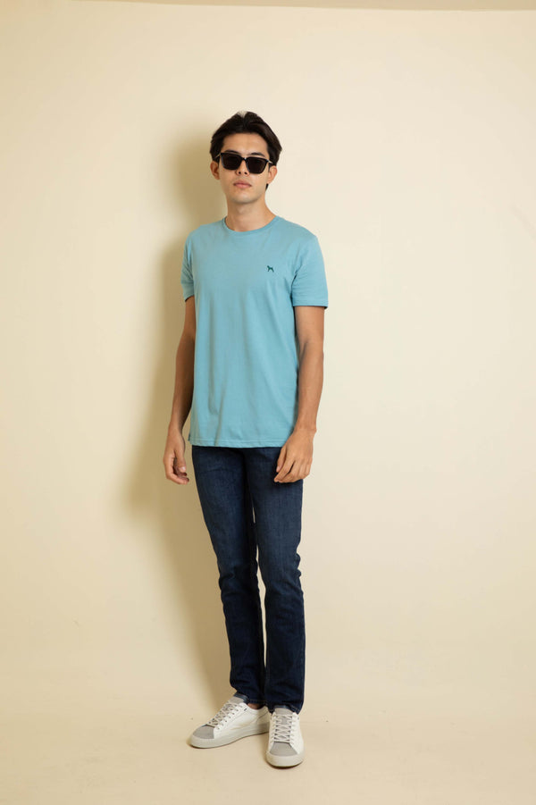 Camiseta Básica Aqua (Custom Fit)